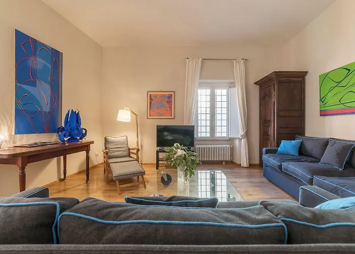 Monti Stunning With Terrace Рим